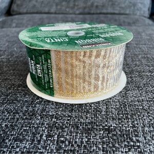 NWT Kirkland Wire Edge Gild Shimmer Ribbon 50 Yards